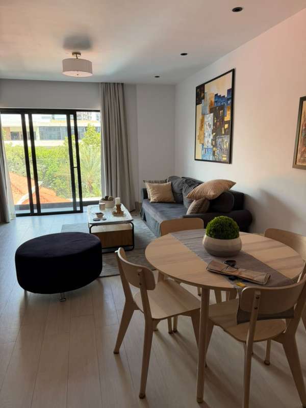 FURNISHED ONE-BEDROOM APARTMENT FOR RENT – PIANTINI
