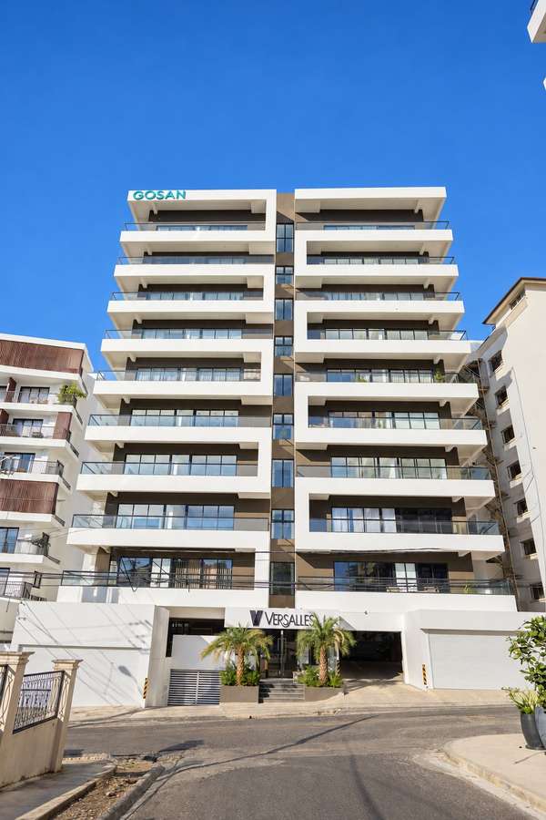 Apartamento Amueblado en Alquiler en Torre Versalles | La Esmeralda, Santiago