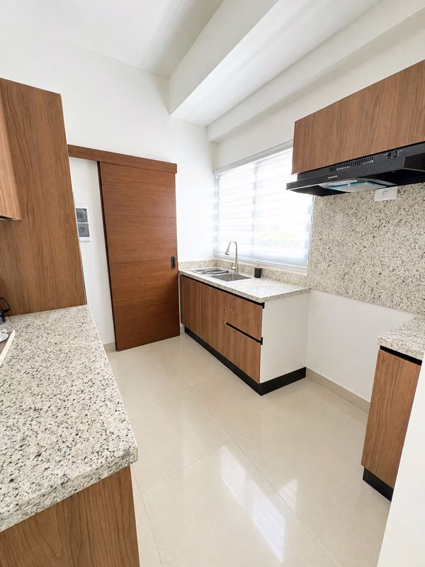 Moderno Apartamento de 1 Habitación con Walking Closet | Mantenimiento Incluido