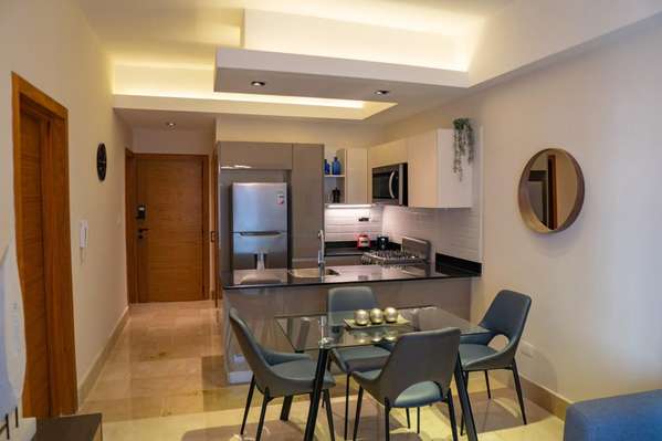 Hermoso apartamento Amueblado, 1 Habitación, Piscina, Gym, Sauna