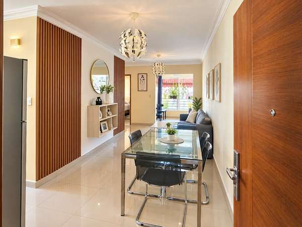 Apartamento en venta en Carmen Renata lll RD$ 2.5MM 4to piso  Remodelado    2 habitaciónes con su clóset  1 baño  Ba