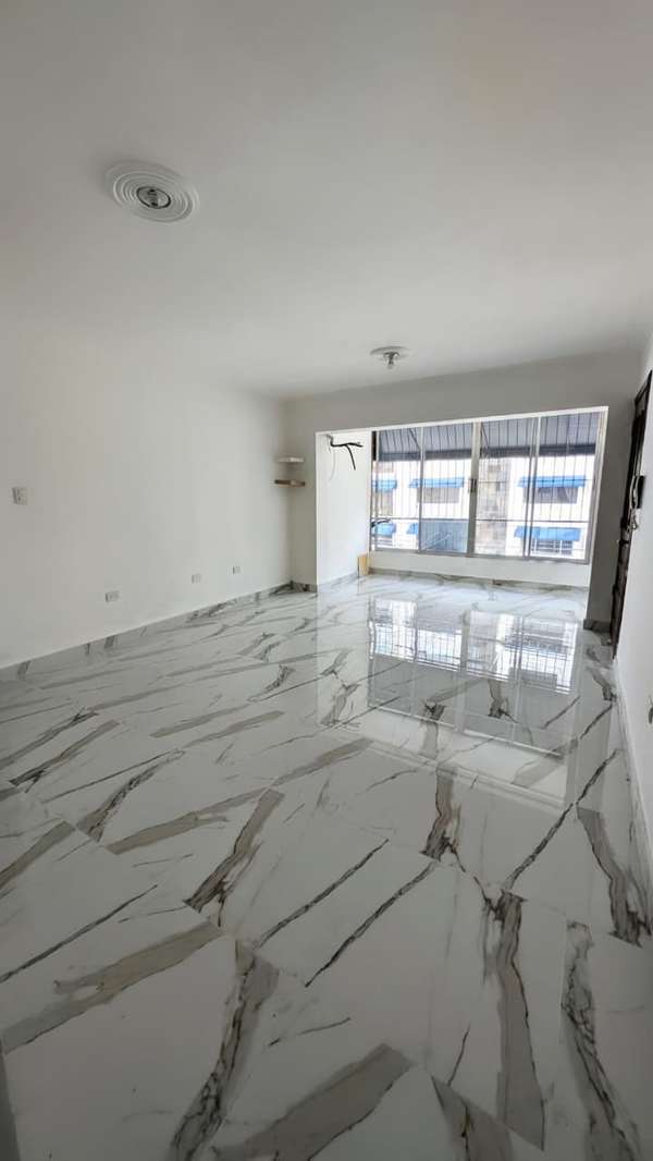Apartamento de 3 habitaciones en Serralles