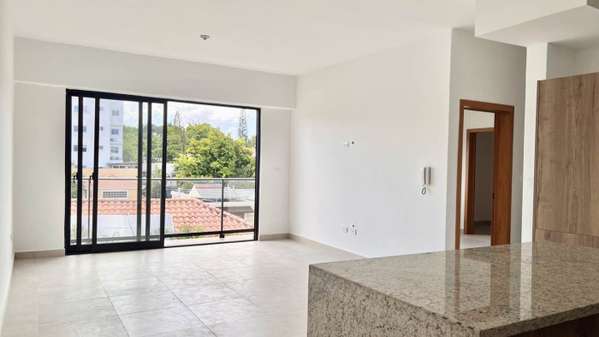 Apartamento de 3 habitaciones en Alquiler en altos de Arroyo hondo Viejo