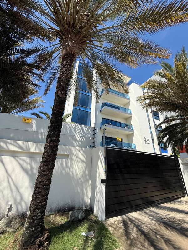 Renta de apartamentos en la Esmeralda, piso 4, 