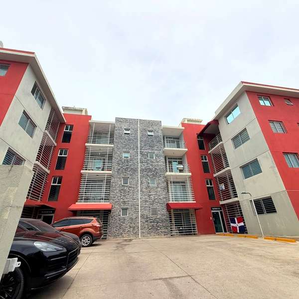 Apartamento en venta de 3 habitaciones en Los Laureles, Santiago