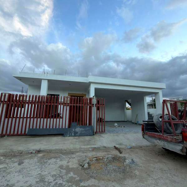 Casa en venta de 3 habitaciones en Villa Emilia, La Ciénaga
