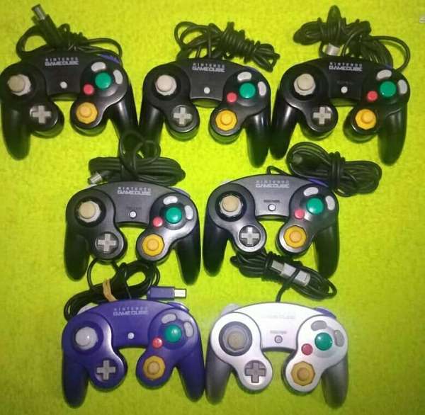 Controles GameCube precio por unidad