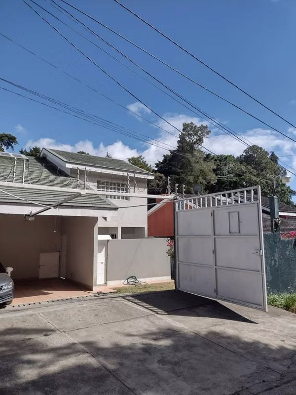 House rent in Km. 25 Labor Rosario, Carretera al Salvador.