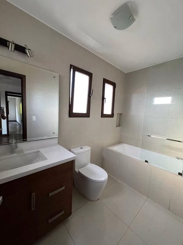 House in rent Lomas de San Isidro area 16
