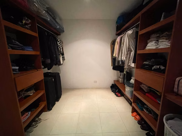 Vendo casa en Los Manantiales km 18.5 Carretera a San José Pinula