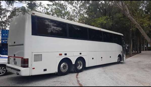 Buses Pullman Privados para  Traslados Eventos y viajes Privados