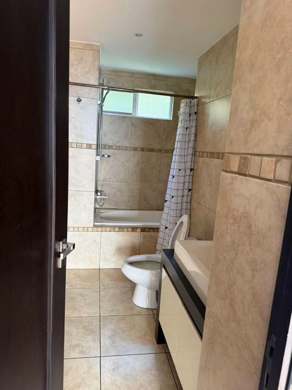 Vendo apartamento km 9.5 Carretera a El Salvador 3 habitaciones $240,000