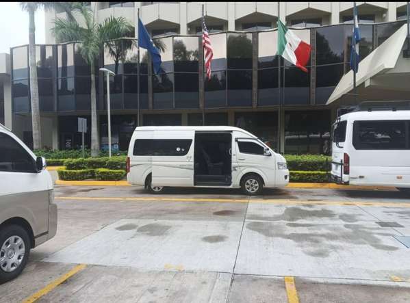 Servicio de Microbuses para Transporte Privado  Ejecutivo en Guatemala