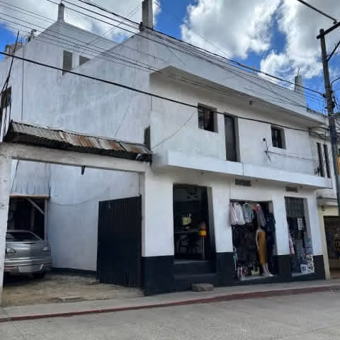 Casa en Venta para uso comercial San Lucas Sacatépequez