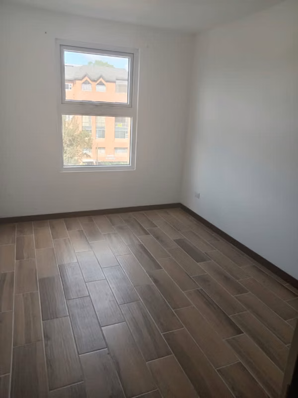 Apartamento en alquiler en zona 12 Edificio Santelli