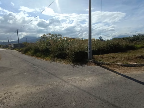 Terreno de esquina en Venta Villa Venecia Villa Canales