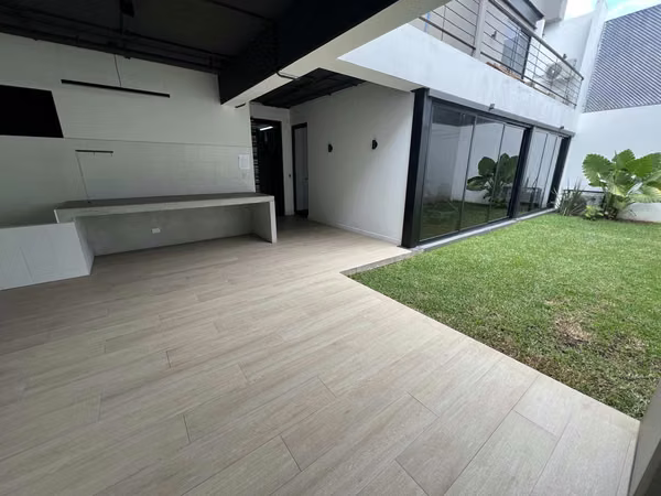 Apartamentos NUEVOS en Edificio Boutique zona 13, a 1 cuadra de Ave. Las Américas, en Venta