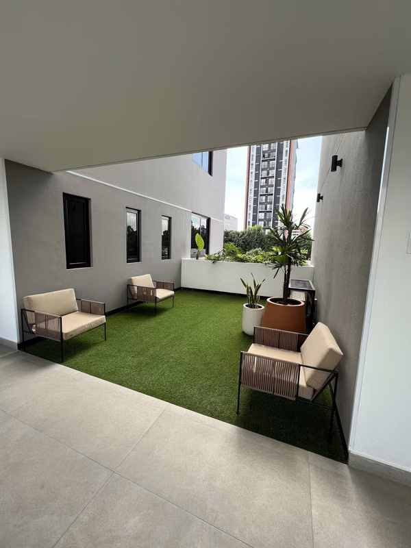 Apartamentos NUEVOS en Edificio Boutique zona 13, a 1 cuadra de Ave. Las Américas, en Venta