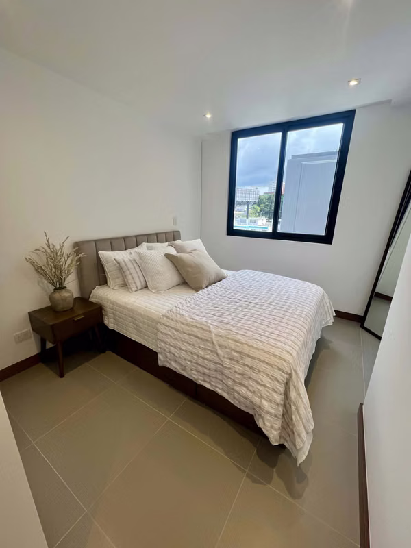 Apartamentos NUEVOS en Edificio Boutique zona 13, a 1 cuadra de Ave. Las Américas, en Venta