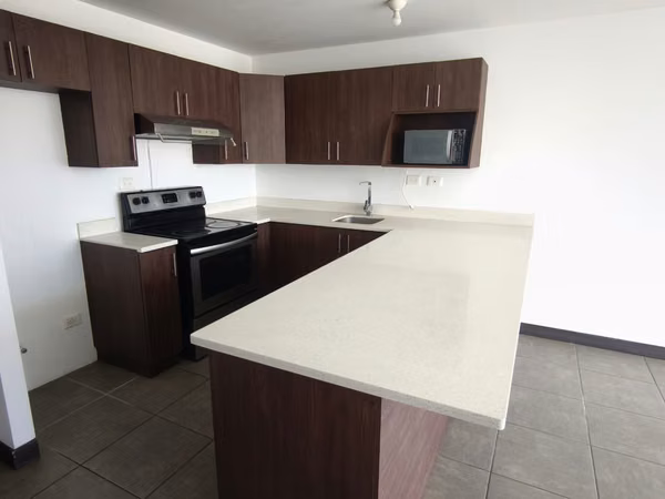 VENTA APARTAMENTO EN EDIFICIO 3-85 VISTA HERMOSA I ZONA 15  (CON LINEA BLANCA)