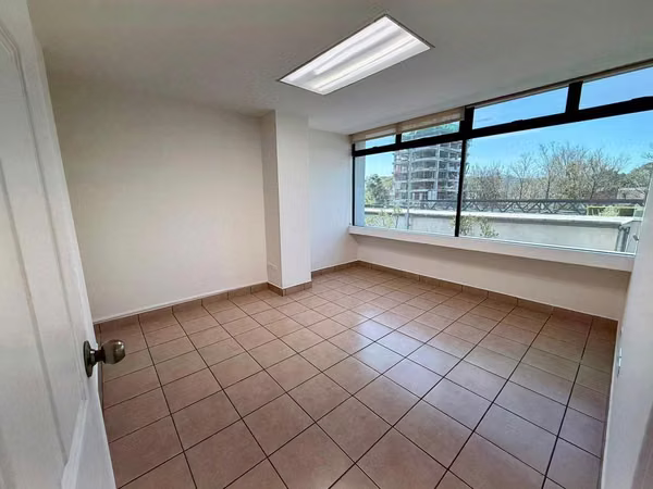 Office in rent in La Rambla Business Centre, Zone 14