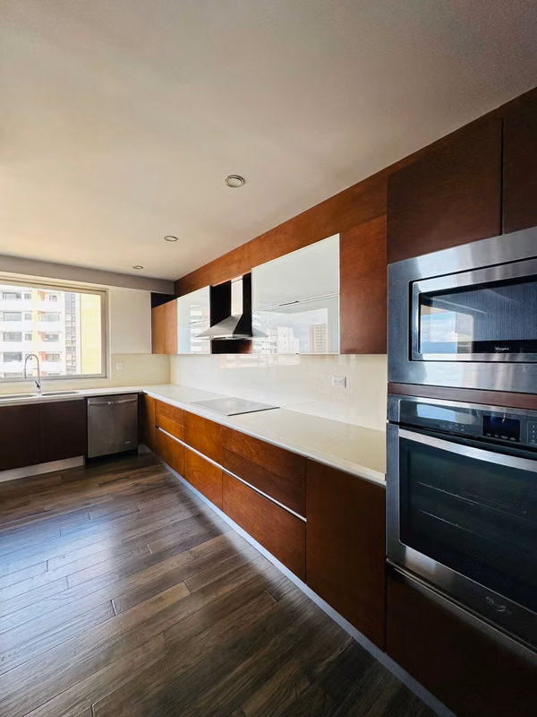 APARTAMENTO RENTA 198MTS2