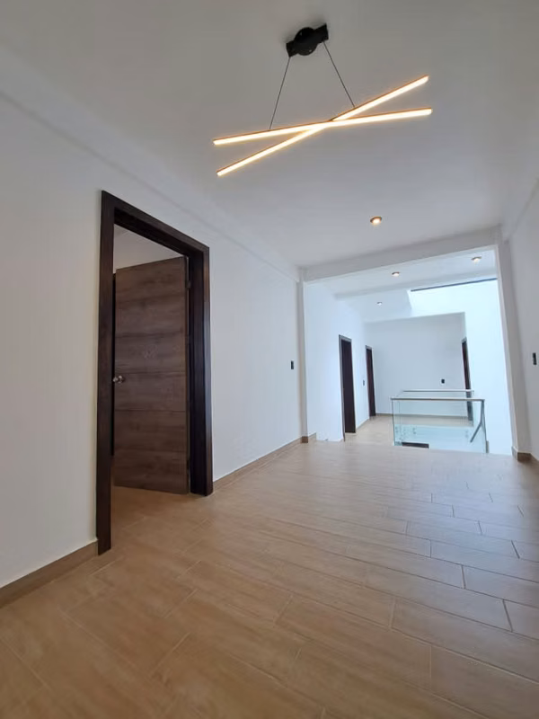Moderna casa en venta en Terravista km 16.5 CAES