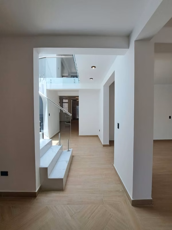 Moderna casa en venta en Terravista km 16.5 CAES