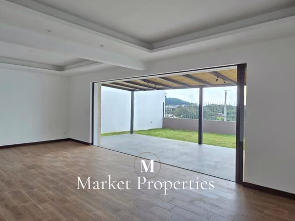 Casa en alquiler Zona 16, Lomas de San Isidro, La Reserva