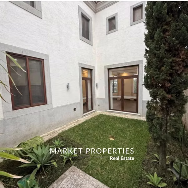 Ramblas de Cayalá Zona 16 - 124; House in rent - 124; 4 rooms + 4 parking spaces