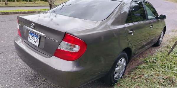 TOYOTA CAMRY 2003 AUTOMÁTICO RECIEN IMPORTADO
