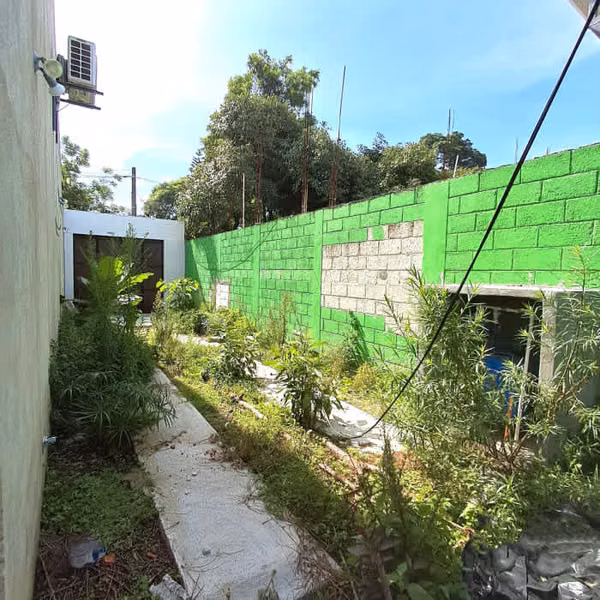 TERRENO + CASA EN ALQUILER EN CIUDAD VIEJA