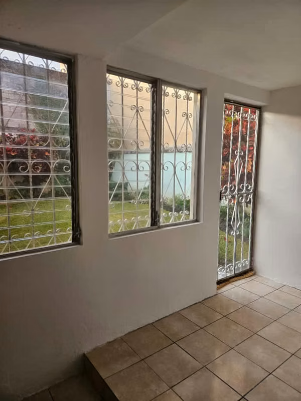 Venta de Casa en Colonia El Maestro de Zona 15