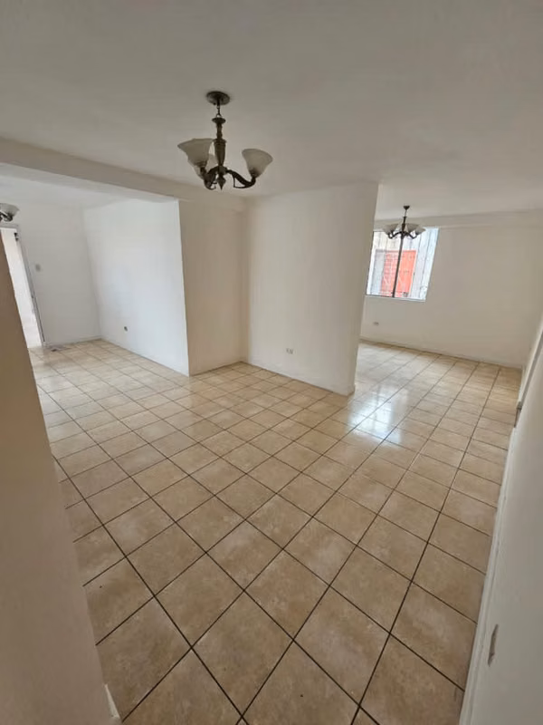 Venta de Casa en Colonia El Maestro de Zona 15