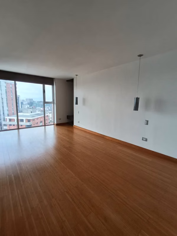 Apartamento en Venta en zona 10, Diagonal 6