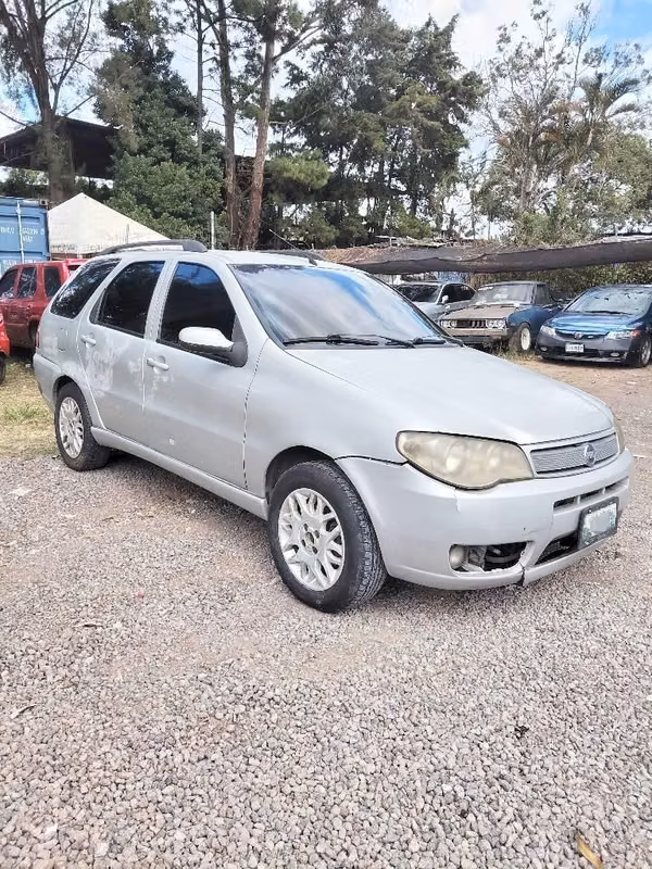 FIAT PALIO WEEKEND MODELO 2005 MECANICO DE AGENCIA