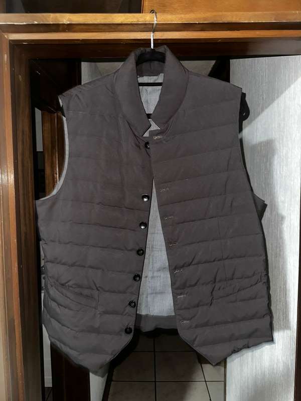 Chaleco SUITSUPPLY Brown Down Vest – Original
