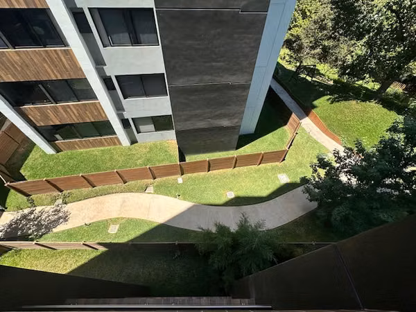 ZONA 10 TRENTO DIEZ APARTAMENTO EN ALQUILER