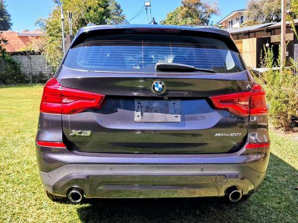 2019 BMW X3 sDRIVE 20i TURBO AGENCIA