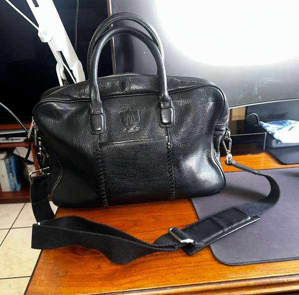  Massimo Dutti – Bolso de Cuero Negro (Business Leather Collection) - Original