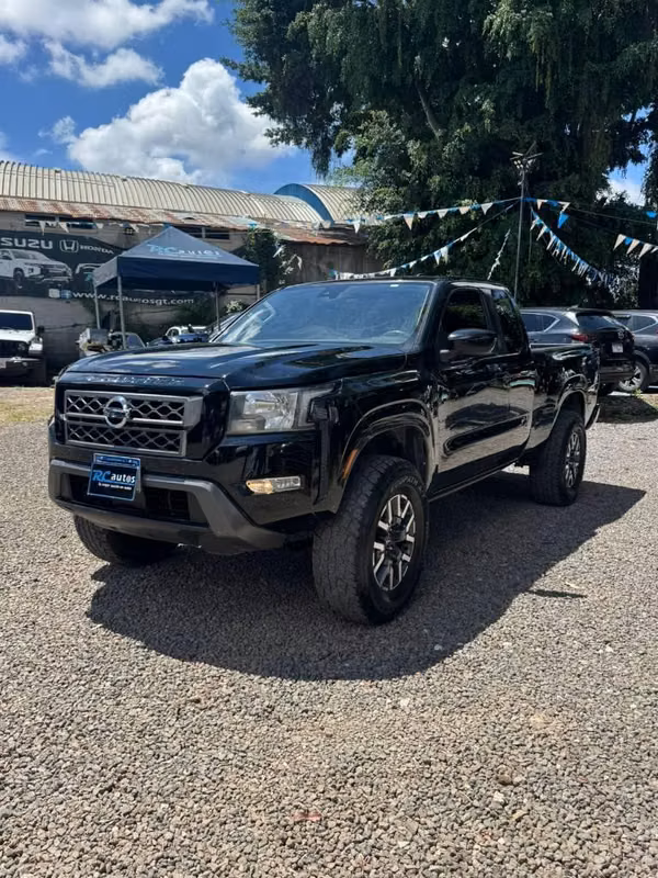NISSAN FRONTIER SV KING CAB MODELO 2022 AUTOMÁTICO
