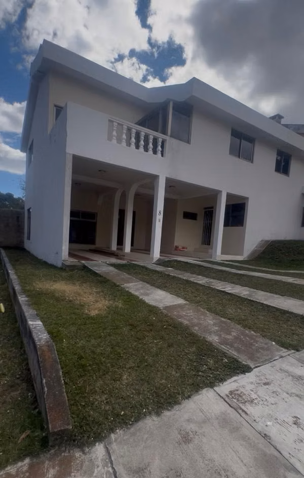 Blv Principal San Cristóbal Las Orquideas CASA EN VENTA