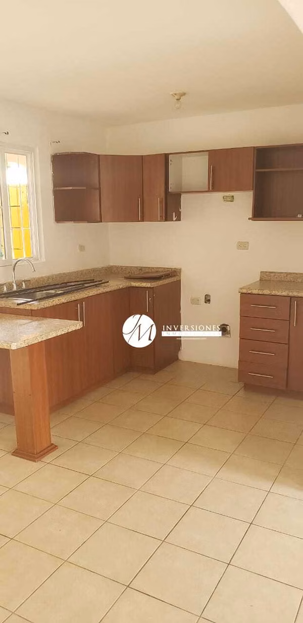 Casa en Venta en Carretera a El Salvador