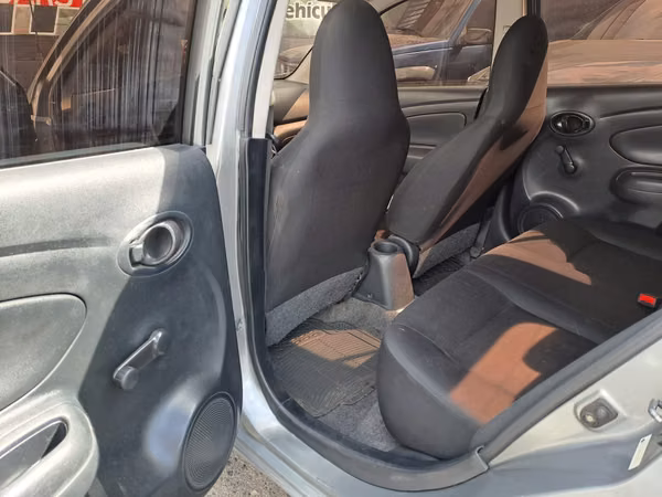 Nissan Versa 2014