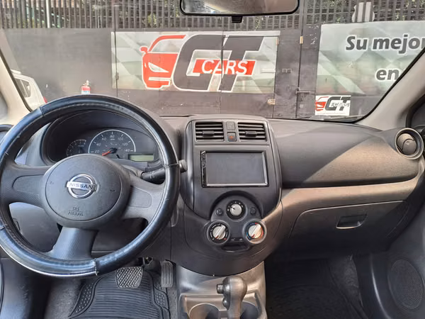 Nissan Versa 2014