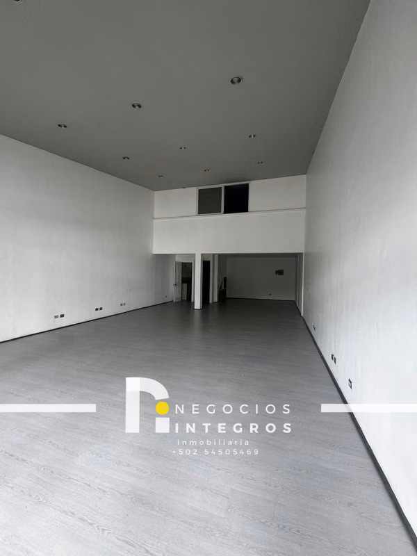 COMMERCIAL SPACES FOR RENT ON 20 CALLE