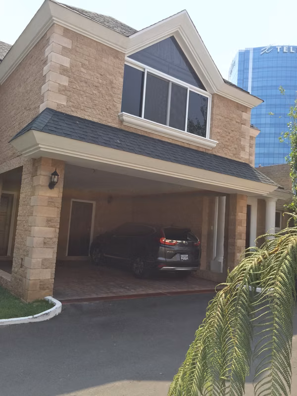 HOUSE FOR RENT IN ZONE 10 – 4 BEDROOMS