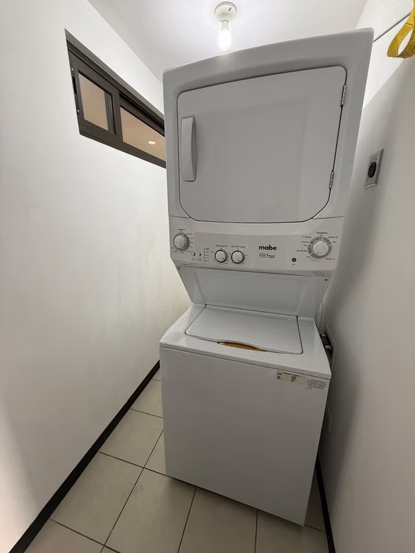 Apartamento de 3 habitaciones en Petapolis, zona 12, en Venta.