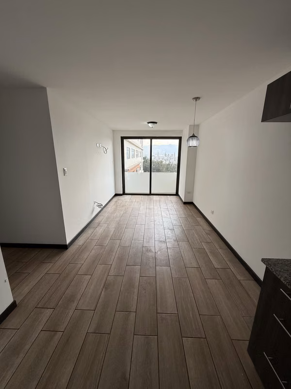 Apartamento de 3 habitaciones en Petapolis, zona 12, en Venta.
