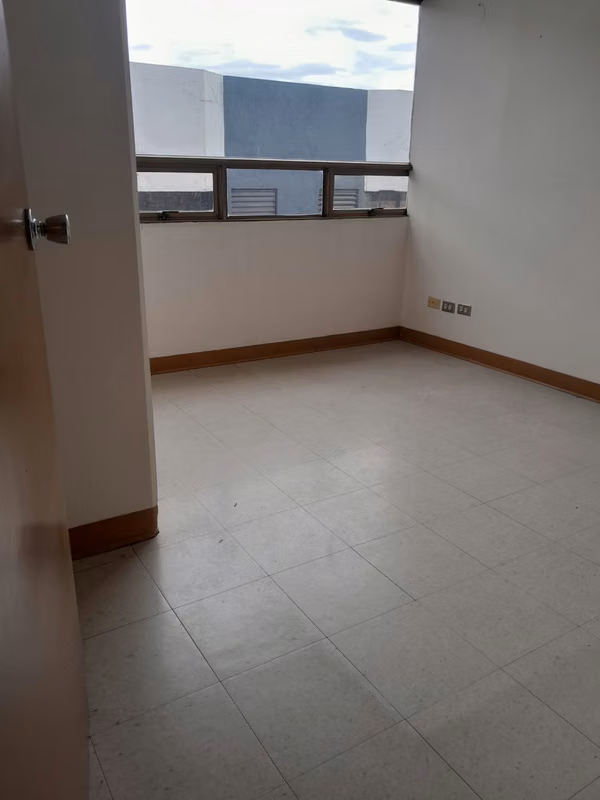 Clínica en clínicas médicas zona 10